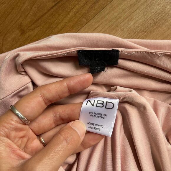 NBD Coco Mini Dress Ruched Light Pink Deep V Ballerinacore Glam‎ Romantic Sz XS - Picture 6 of 7